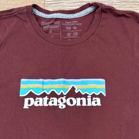 Patagonia Organic Cotton Crew T-Shirt Women's Size Small Dark Ruby Maroon EUC - Picture 3 of 7